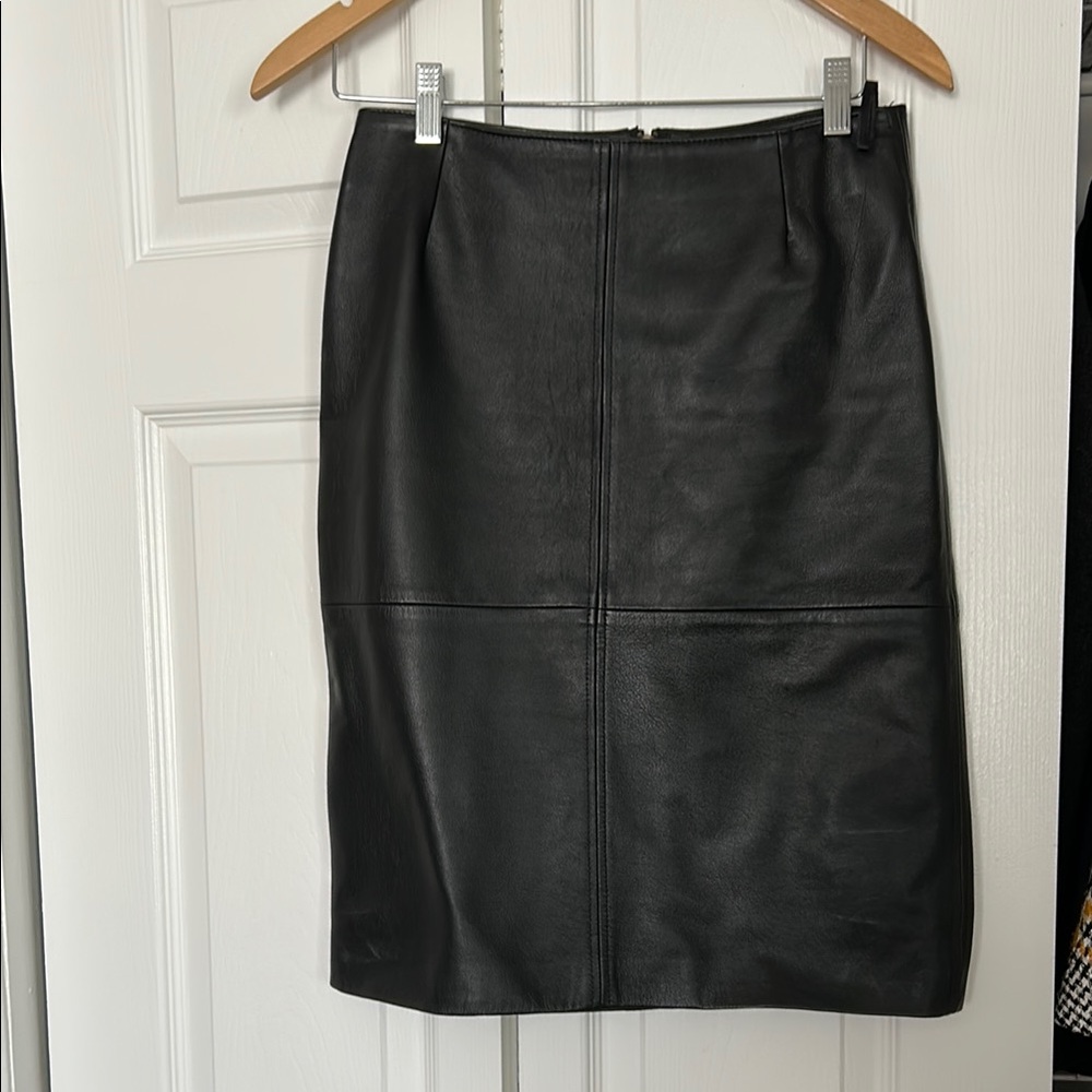 Elegant Black Leather Skirt